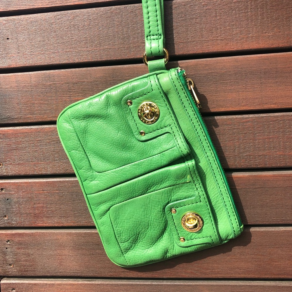 Marc by Marc Jacobs wristlet - Picture 1 of 5